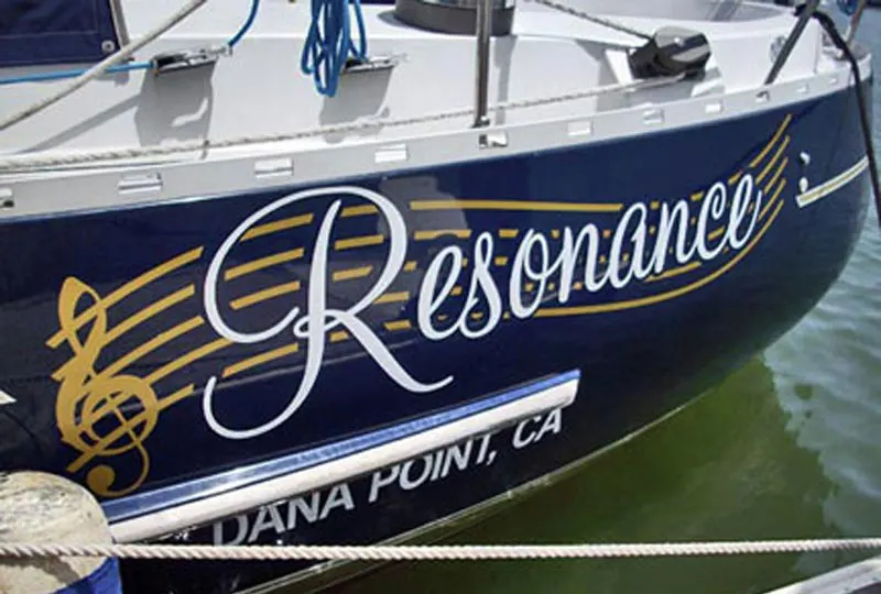 Resonance Boat Logo
