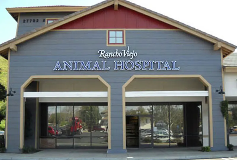 Rancho Viejo Animal Hospital Sign 