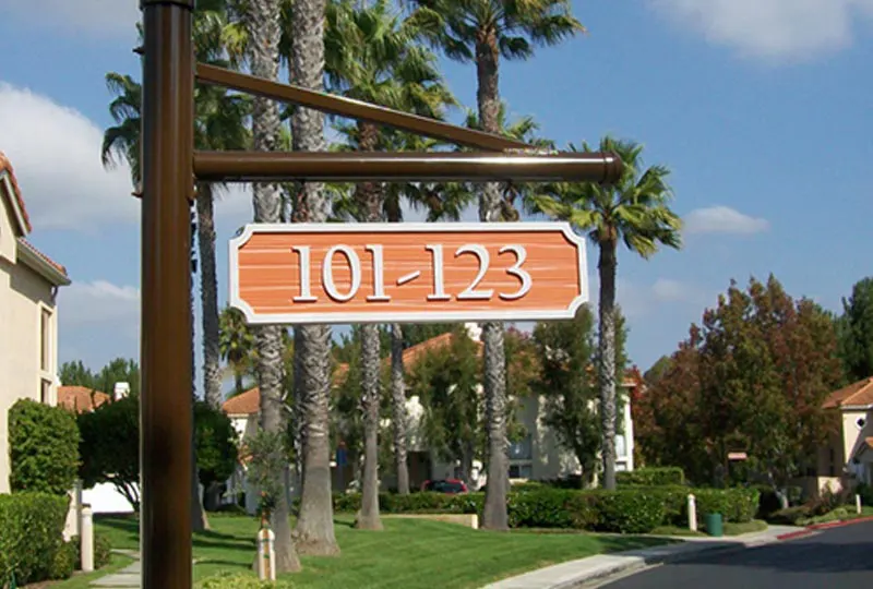 CNC High-Density Urethane Crafted Street Signs